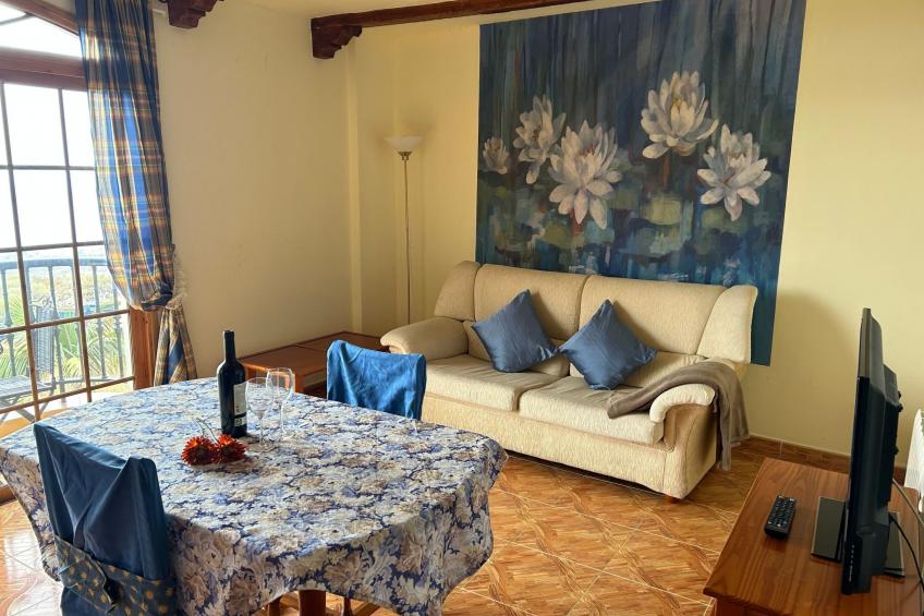 Apartment mit Balkon und Meerblick - foto 4