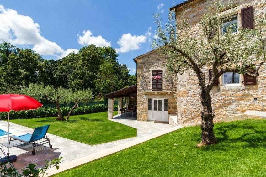 "Villa Zoro" - foto 29