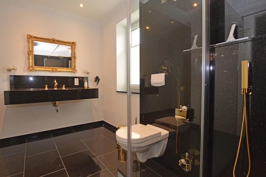 Merzijana Eerdgeschoss in Stinteck - foto 25