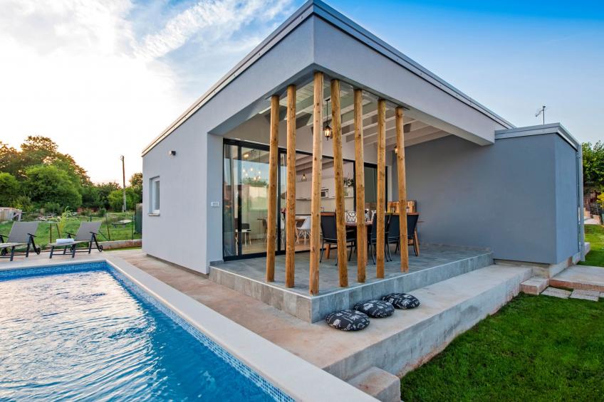 Vollständig freistehende Designervilla mit Infinity-Pool - foto 30