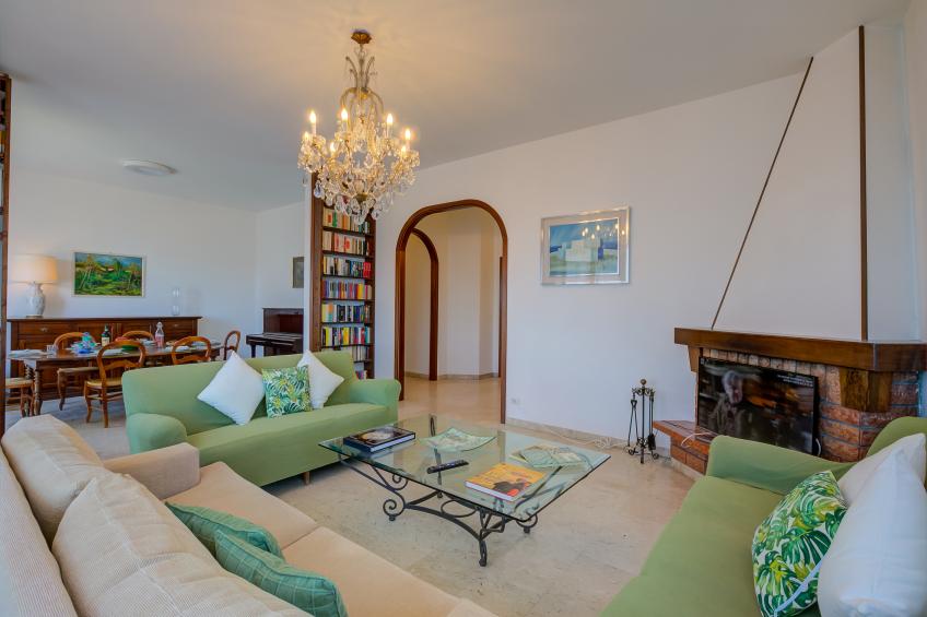 Blooming Villa Cos Lake View - foto 15