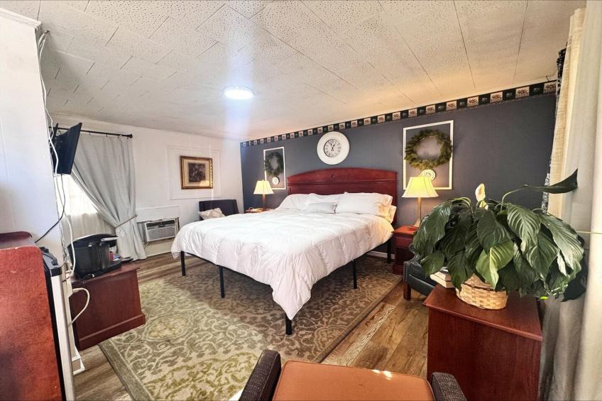 Queen Bed Non-Smoking - foto 12