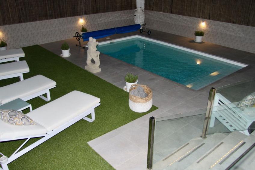 mit Pool für 2 Personen und 4 Kinder - foto 23