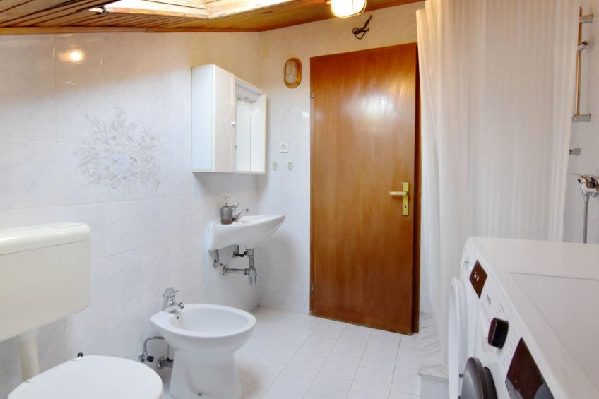 SILVA 2+1 2. KAT - foto 4