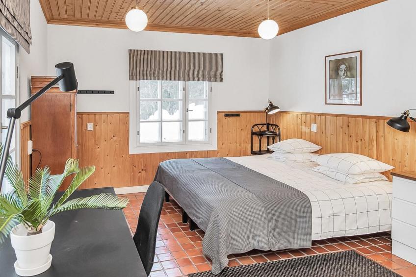 Satakieli, seeteri - foto 12