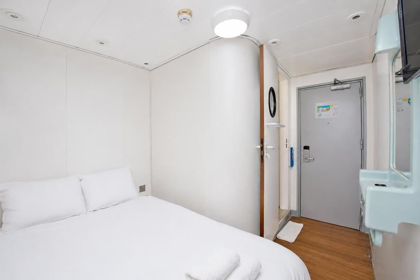 Small Double Room - No Window - foto 10