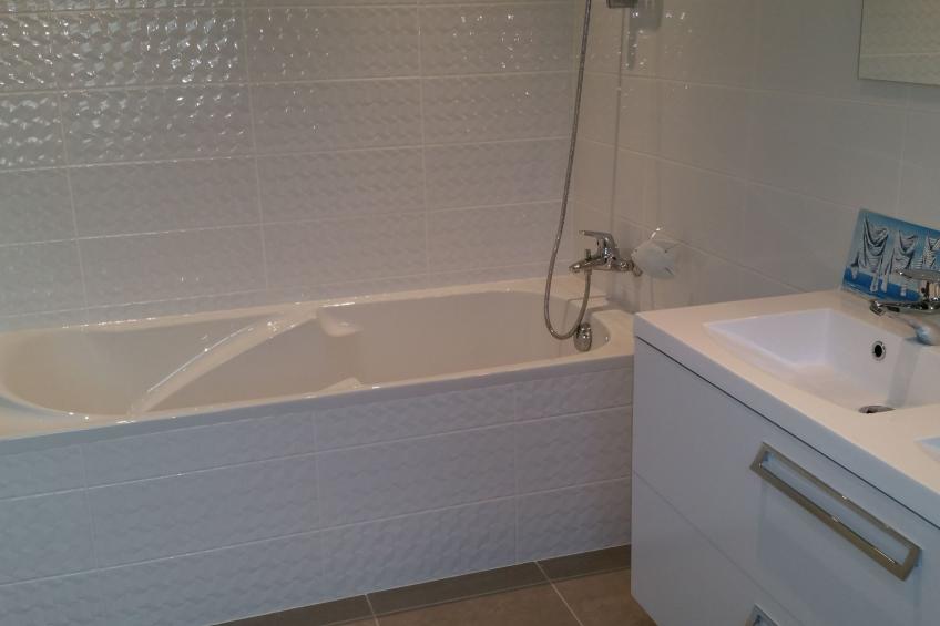 Villa mit Blick auf das Wasser - foto 12