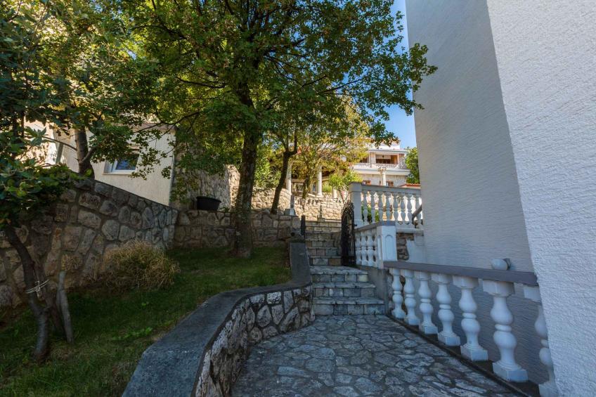 Holiday apartment with an outdoor pool and sea views - BF-NFK2 - foto 5