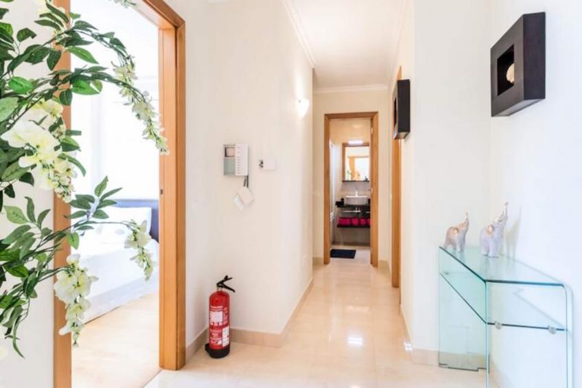 Meia Praia View Apartment - foto 19