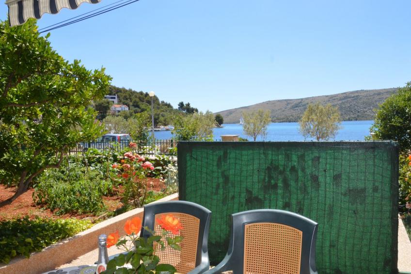 Wohnung in Poljica mit Garten und Terrasse - foto 20