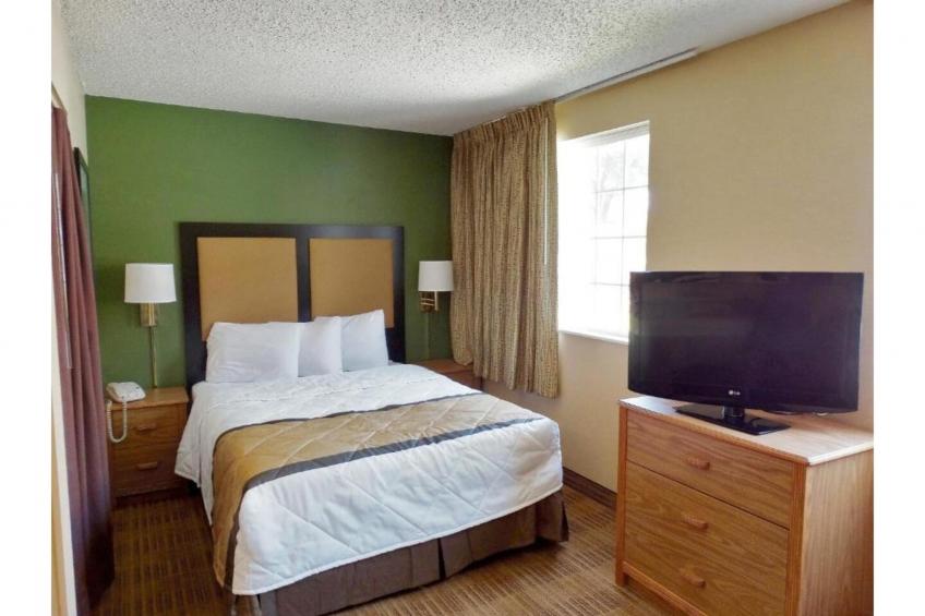 1 Queen Bed | Suite, Non-Smoking, Kitchen - foto 18