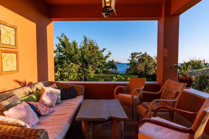 Idyllisch gelegene und luxuriöse Villa mit Veranda und Pavillon - foto 41