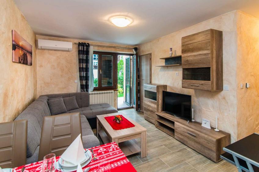 Vakantiewoning met terras en barbecue - BF-NRYGP - foto 21