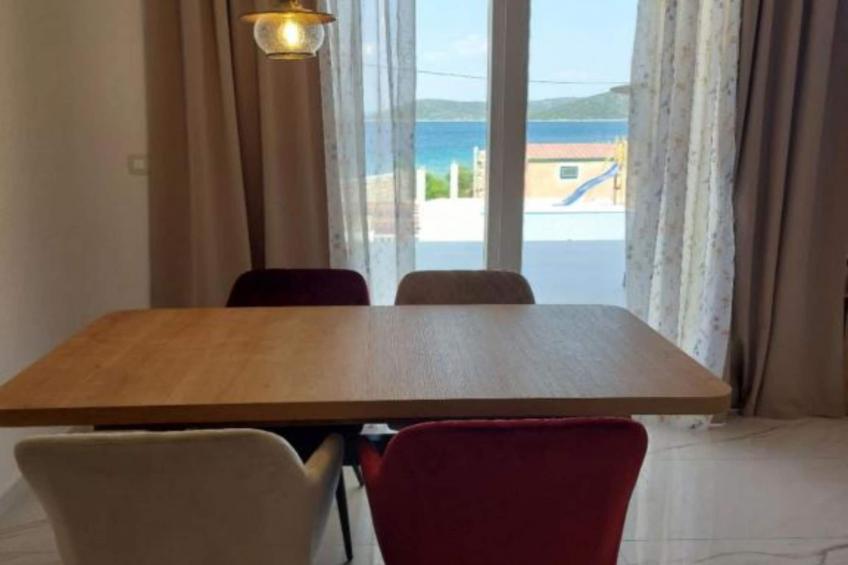 Villa Tamaris - Two Bedroom Holiday Home with Terrace and Swimming pool - foto 2