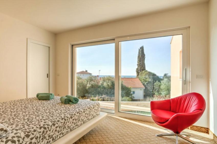 Wohnung "Lovrecica" mit Blick auf das Wasser - foto 8