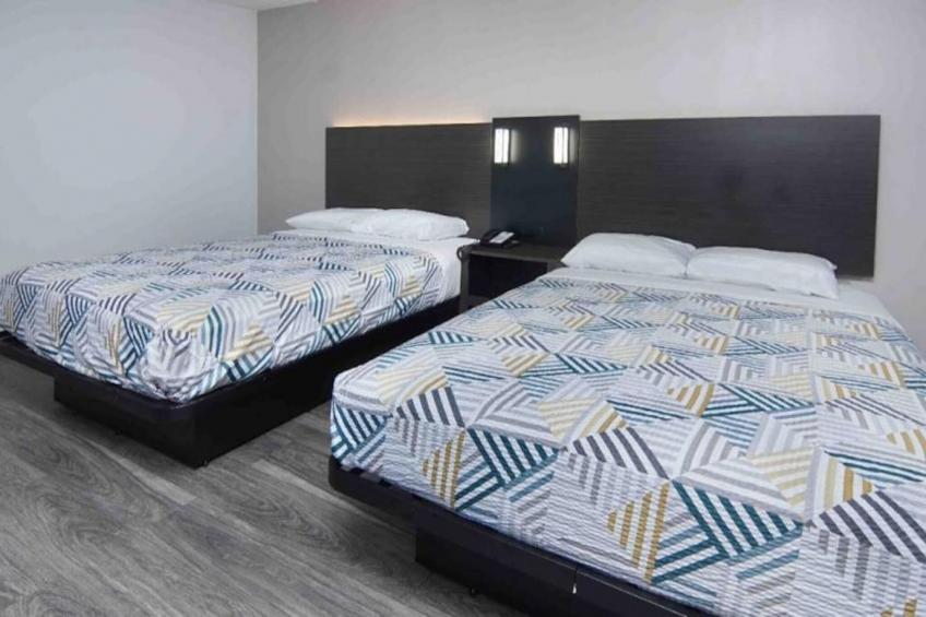 2 Queen Beds  Smoking - foto 6