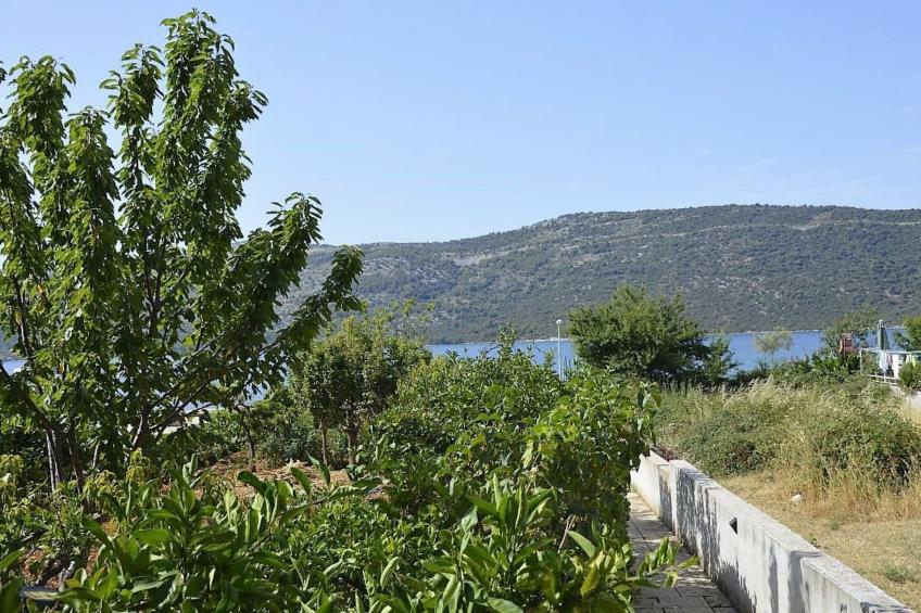 Erdgeschosswohnung, erste Reihe vom Meer - foto 24