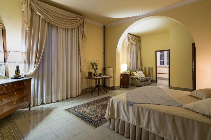 Villa mit Garten und privatem Pool - foto 18