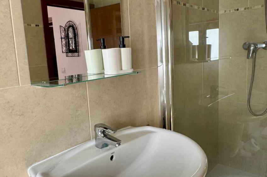 Wohnung mit großer Dachterrasse in Vejer - foto 10