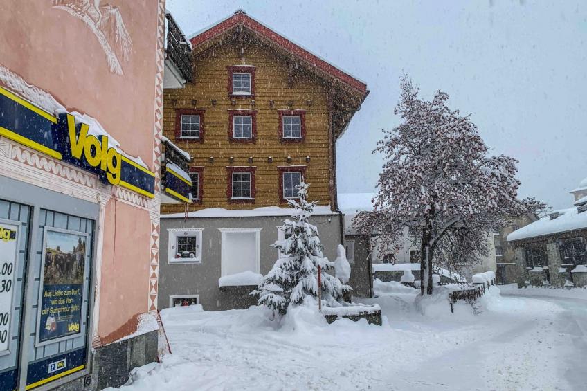 mit Blick in die Berge - foto 20