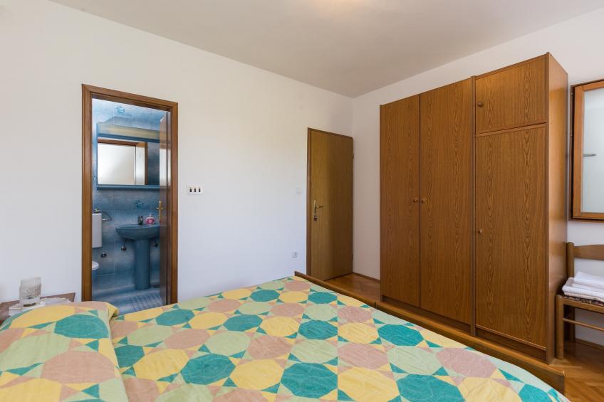 Apartments Kisic-Three Bedroom Apartment with Sea View - foto 7