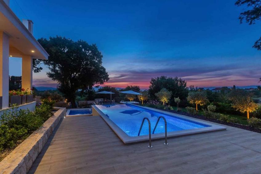 Villa met zwembad en zeezicht - BF-DCNKX - foto 17