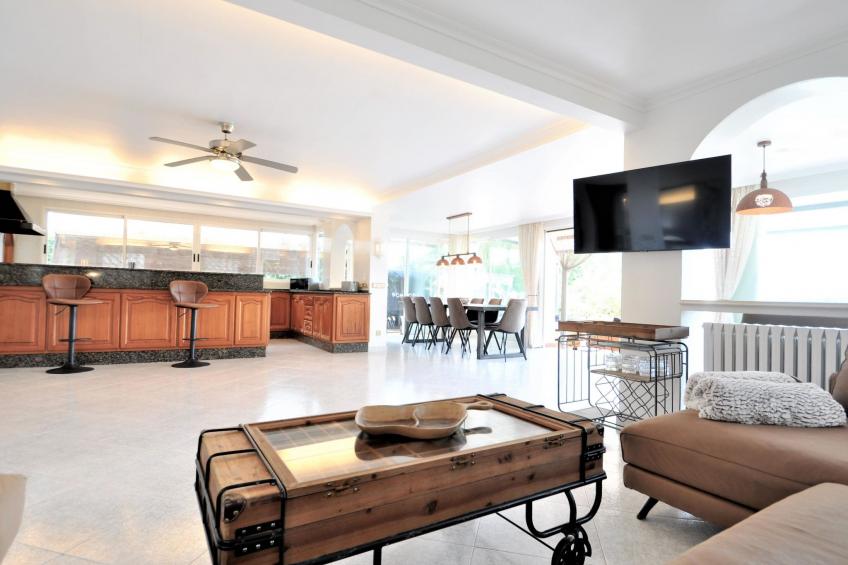 CA NA MALEN Hermosa casa para familias con gran piscina, jardín. - WiFi Gratis - foto 34