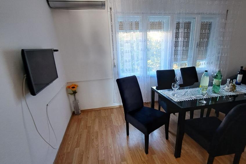 Apartment Marko (ST) - Three Bedroom Apartment with Balcony and Garden View - foto 25
