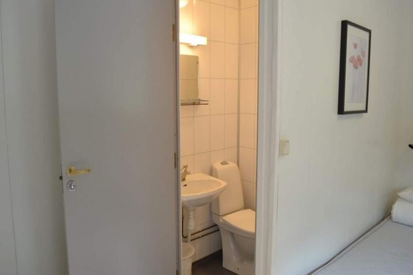 Økonomiske værelser på motellet - foto 6