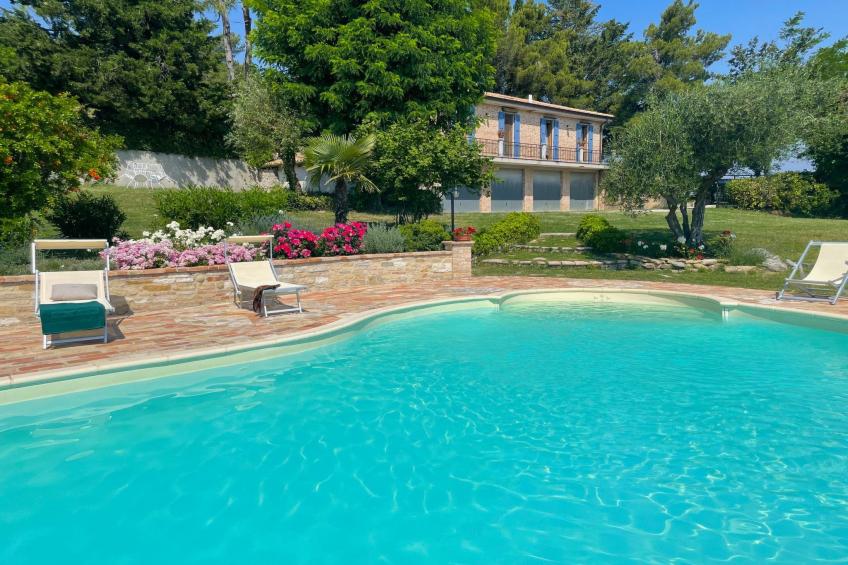 Casa Zefiro Marche Holiday Villas, privater Pool - foto 14