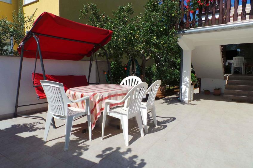 Vakantiewoning met een groot terras - VW-YCWN - foto 7