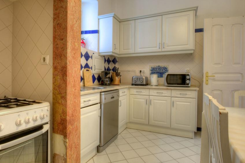 Großzügige Wohnung für 17 Personen in Lissabon - foto 13