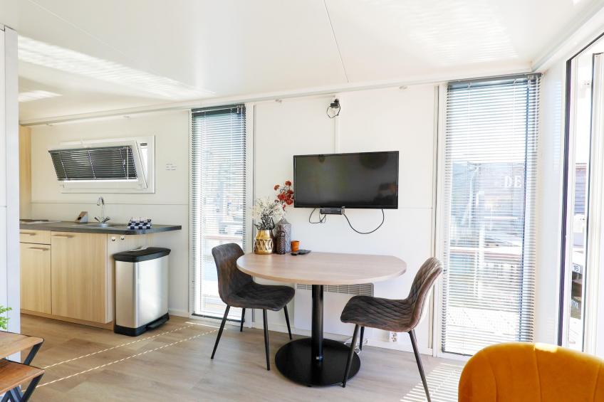 Houseboat with roof terrace and balcony (4 pers) "De Hoop" - foto 5