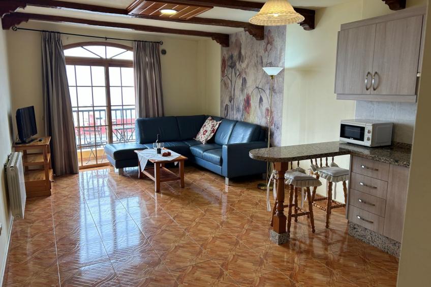 Apartment mit Balkon und Meerblick - foto 14