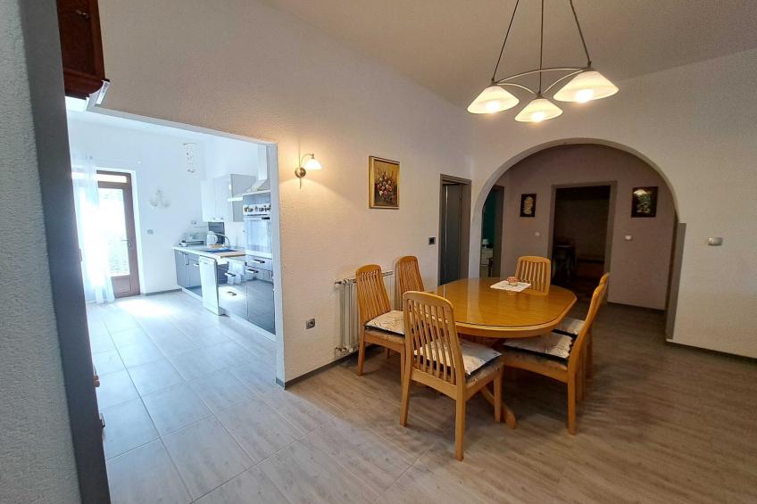 Spacious Urban Retreat Apartment with Terrace - Two Bedroom Apartment with Terrace - foto 13