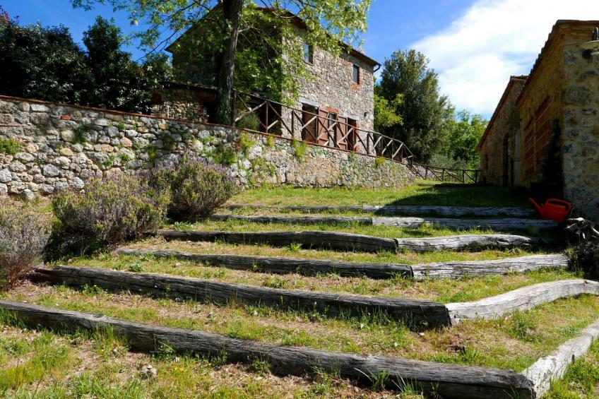 Ruhiges Ferienhaus mit Garten und Panoramablick - foto 10