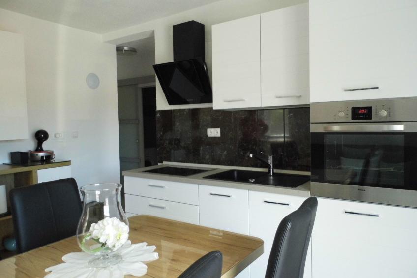 Ausgezeichnete neue und moderne Wohnung - foto 20