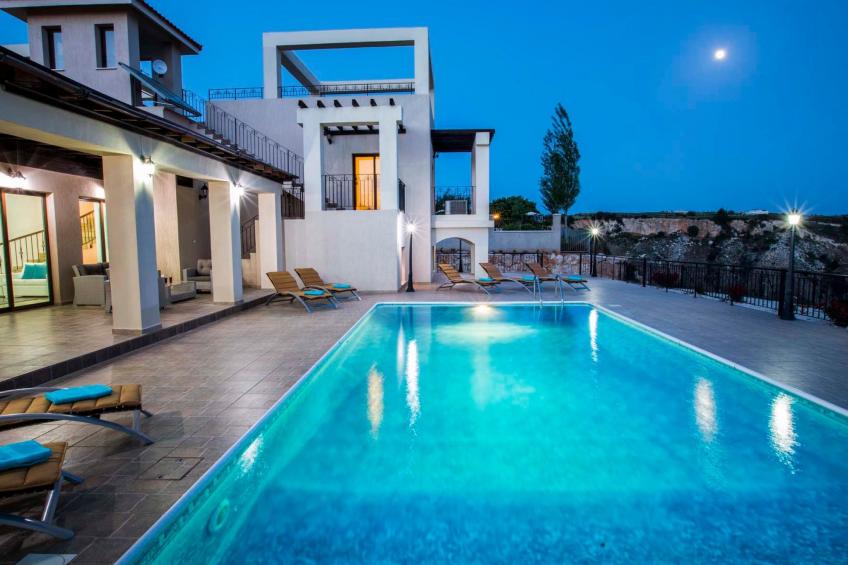 Villa mit Blick auf die Berge und Whirlpool - foto 8