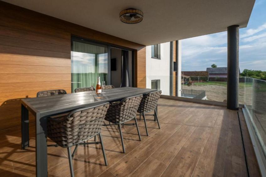 Apartments Villa Wood - Two Bedroom Apartment with terrace and pool view ( W2 ) - foto 10