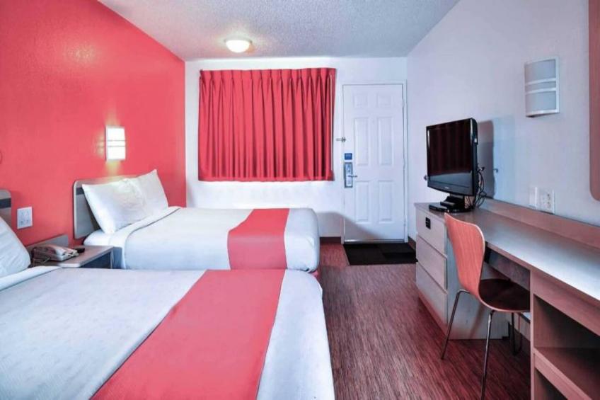 2 Full Beds  Micfridge - foto 12