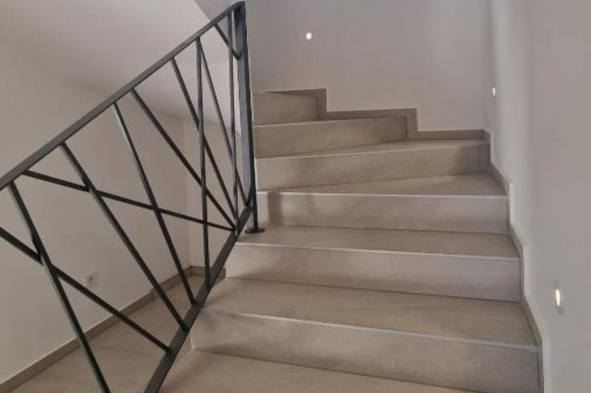 Villa Sunrise with Outdoor Pool - 4 Bedroom & Pool - foto 31