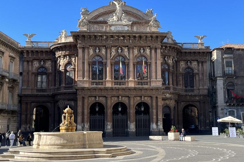 im historischen Zentrum von Catania - foto 24