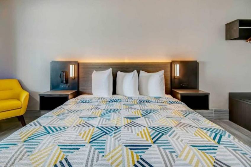 2 Queen Beds  ADA/RI Shower/Non-Smoking - foto 7