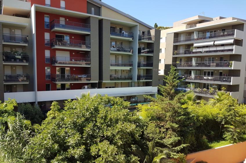 Ruhige Tourismusmöblierung mit Balkon und Pool - foto 19
