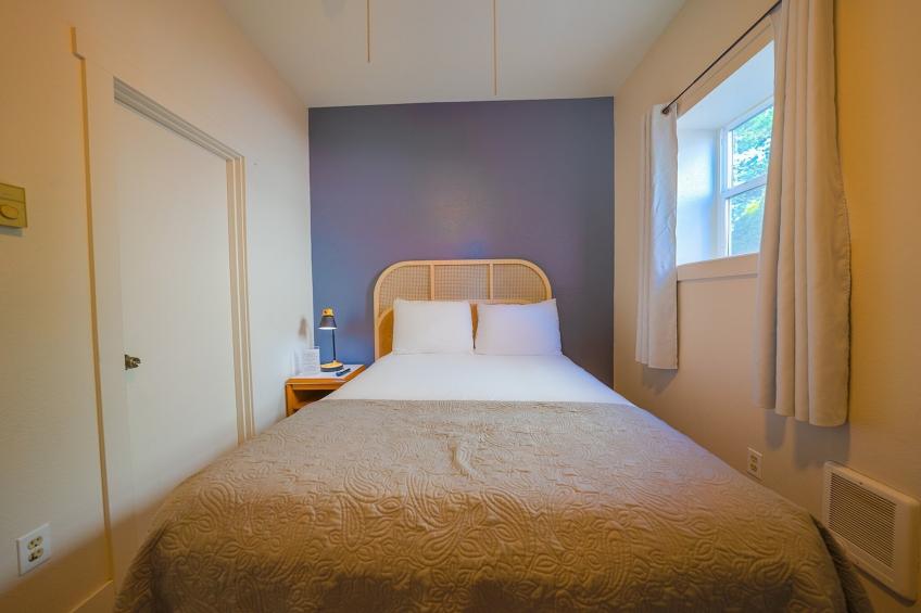 US_EAS002_Queen Bed - foto 33
