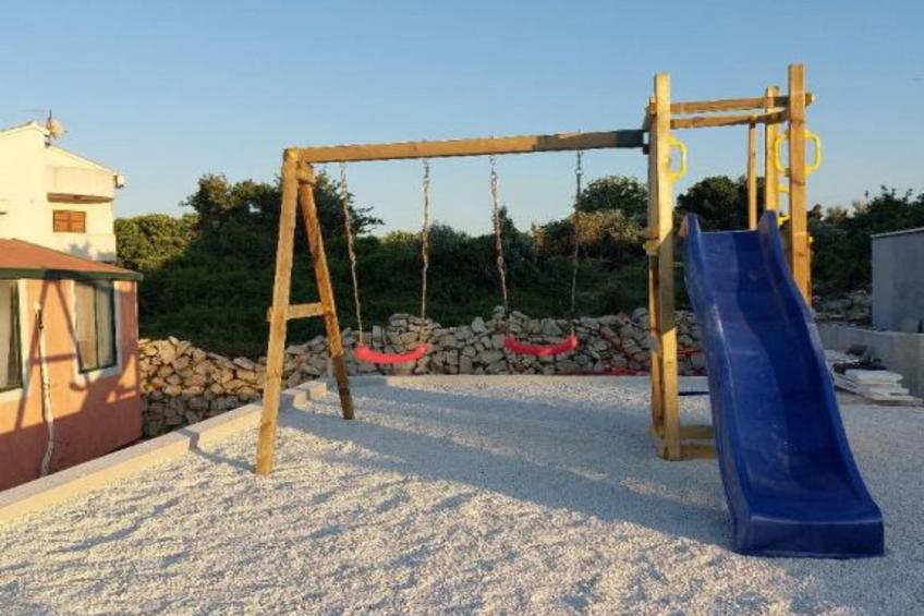 Villa Tamaris - Two Bedroom Holiday Home with Terrace and Swimming pool - foto 12