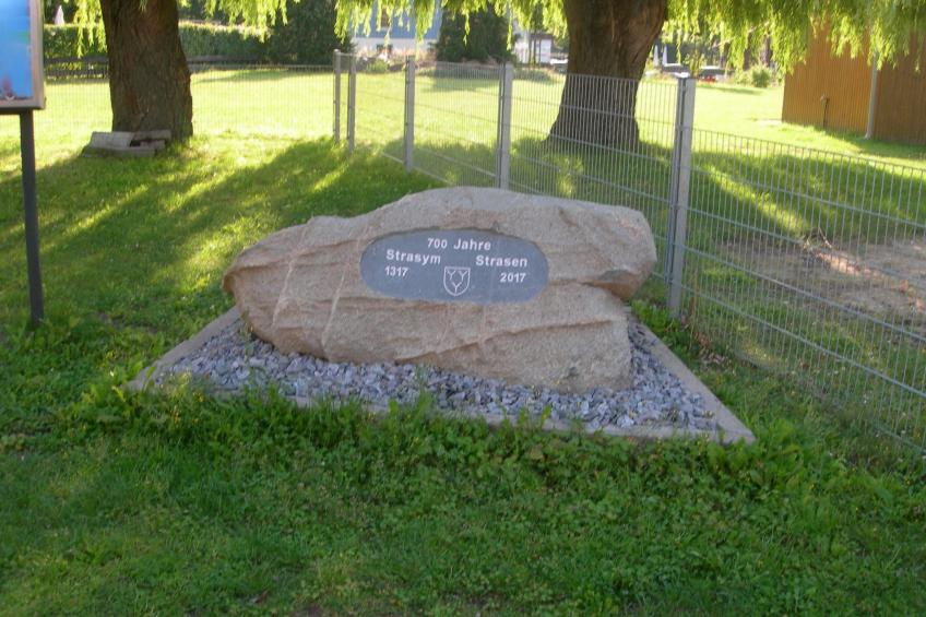 Wasserschleuse in Wesenberg-Strasen - foto 25