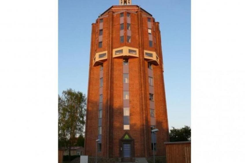 Designerwohnung in denkmalgeschütztem Wasserturm - foto 2