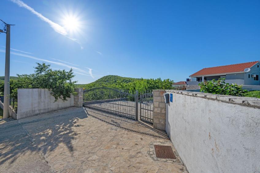 Holiday Home Marija - Three Bedroom Holiday Home with Private Pool and Terrace - foto 41