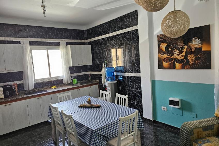 für 6 Personen ca. 90 m - foto 3